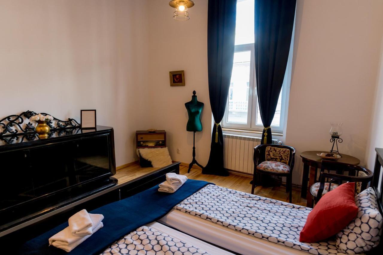 Cluj Aparthotel Bagian luar foto